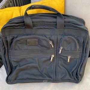 Tumi Expandable Organizer Laptop Briefcase, in used but very good condition